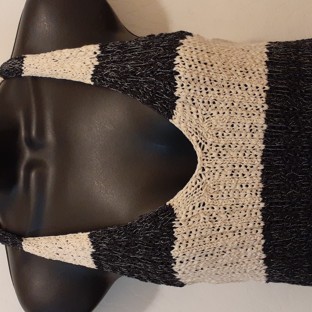 Knitted top - Picture 3 of 7